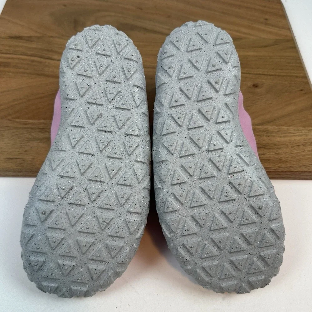 New Kids Nike ACG Air MOC Premium Beyond Pink Photon Anthracite Pink Foam Sz 5 K